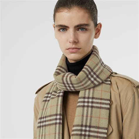 burberry check cashmere scarf|burberry scarf 50 cashmere wool.